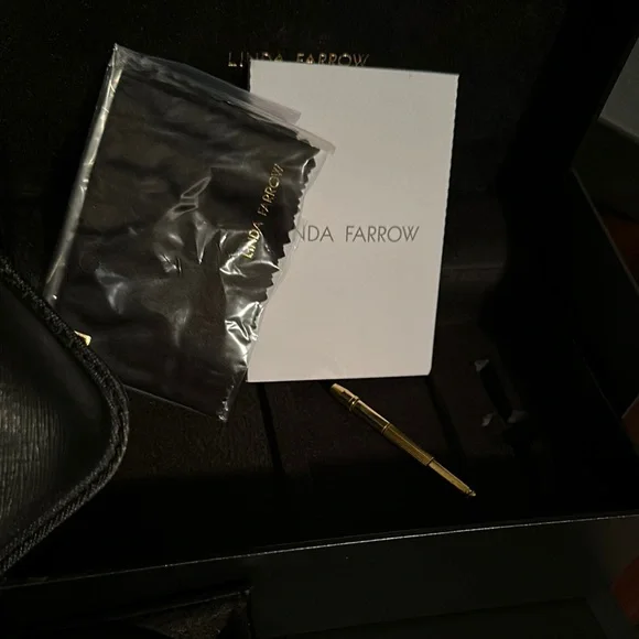 Linda Farrow Silver Modern Sunglasses - Picture 5 of 10